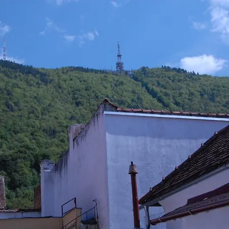 Casa Vali In Piata Sfatului